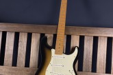 Fender 2006 American Deluxe V Neck Two Tone Sunburst-5.jpg